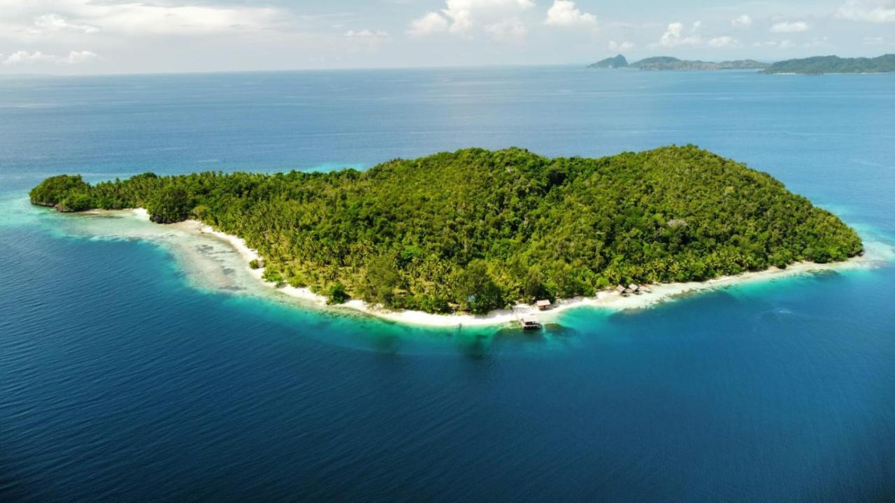 Ambower Homestay Raja Ampat Fam Luaran gambar